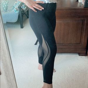 lululemon cropped leggings